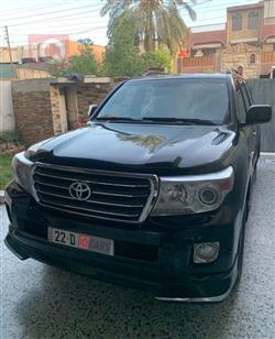 تۆیۆتا لاند کروزەر